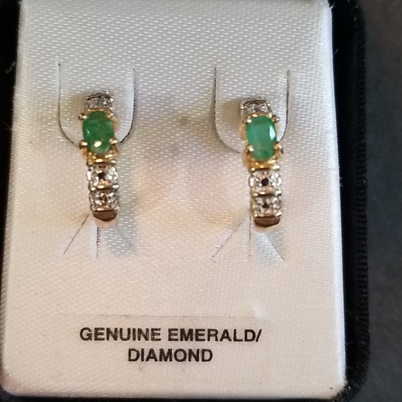 Sterling silver emerald diamond earrings